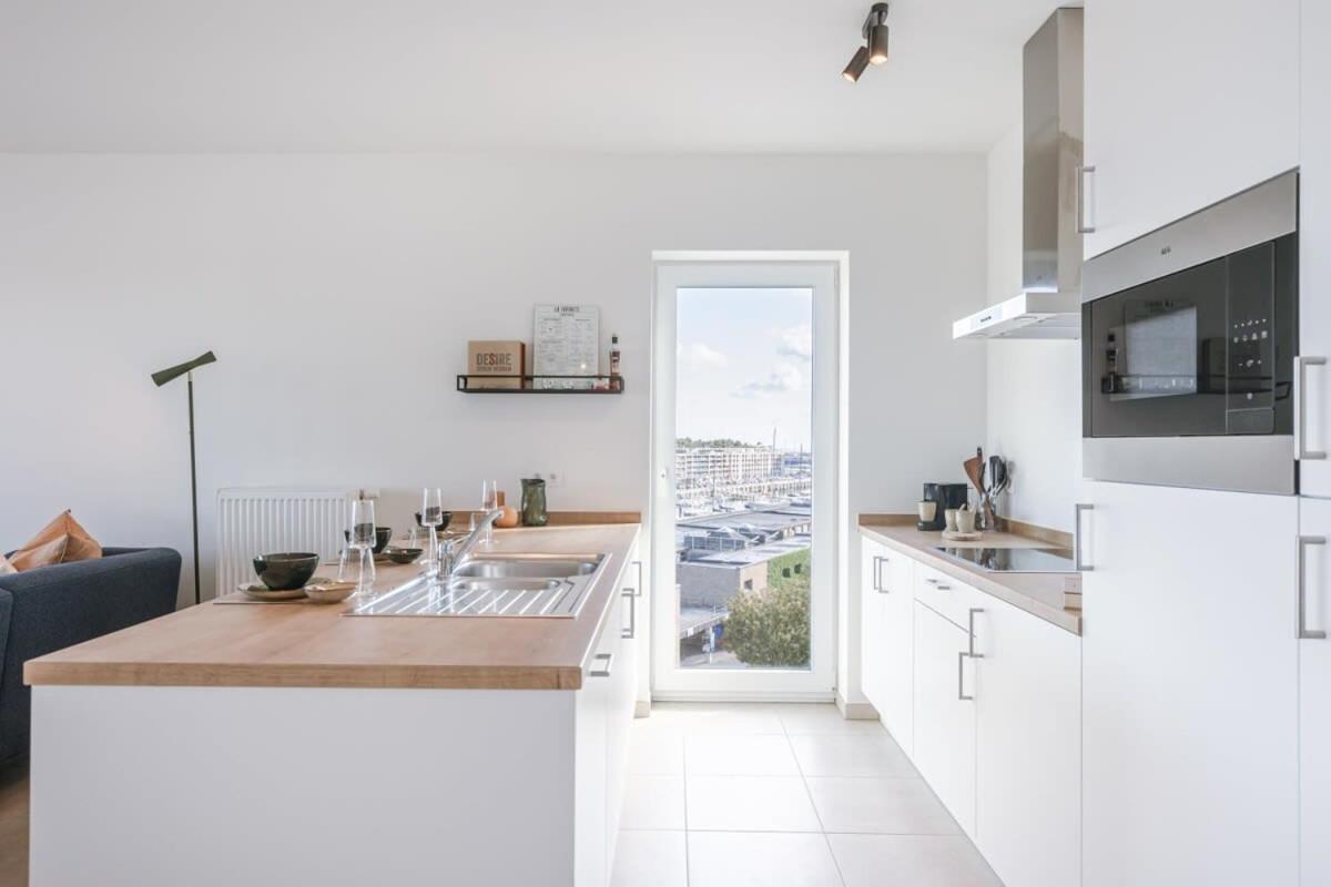 Huswell - Lovely New Apartment At The Harbor + Parking Brügge Exterior foto